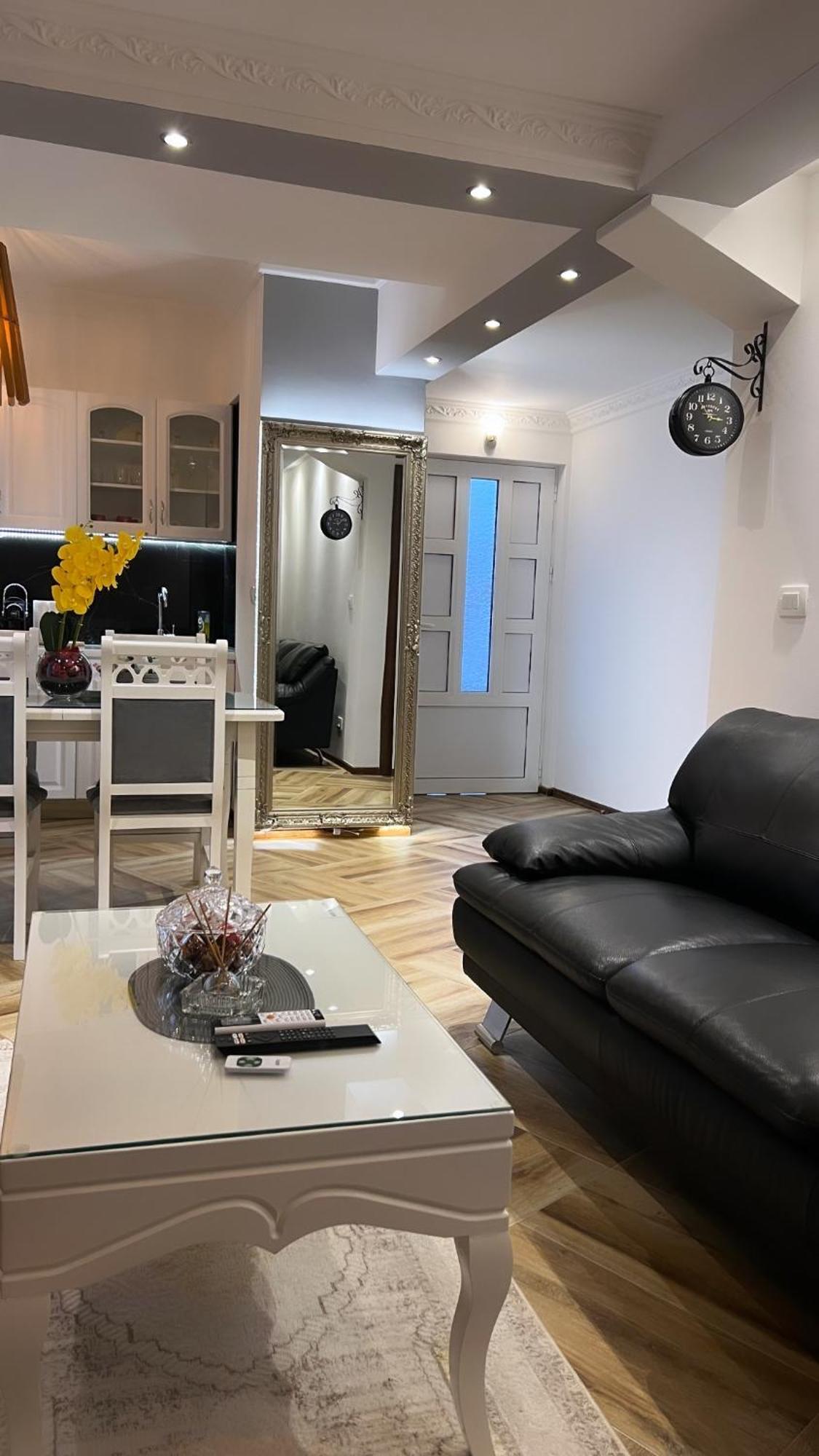 Apartman Scepanovic Niksic Ngoại thất bức ảnh