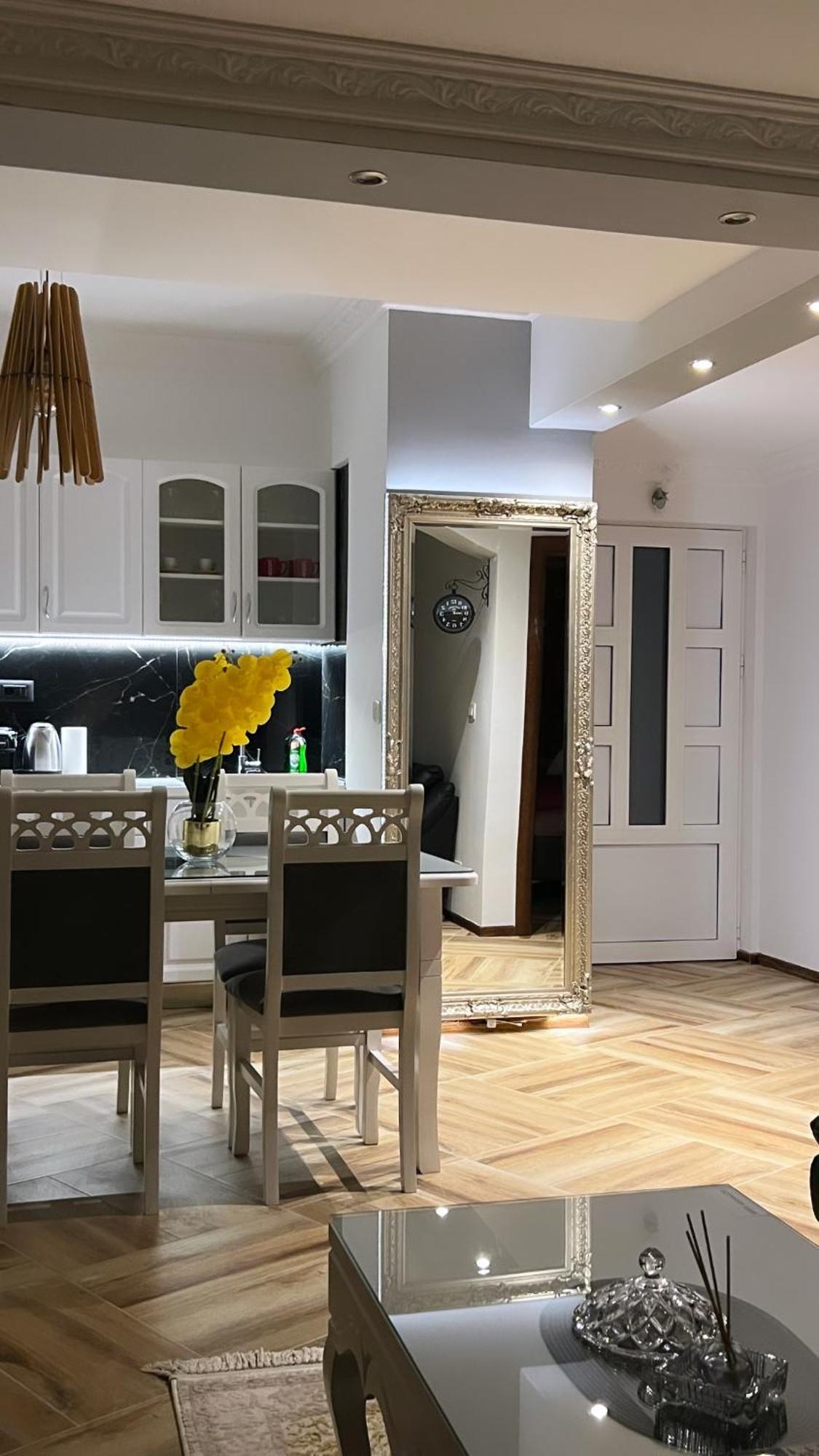 Apartman Scepanovic Niksic Ngoại thất bức ảnh