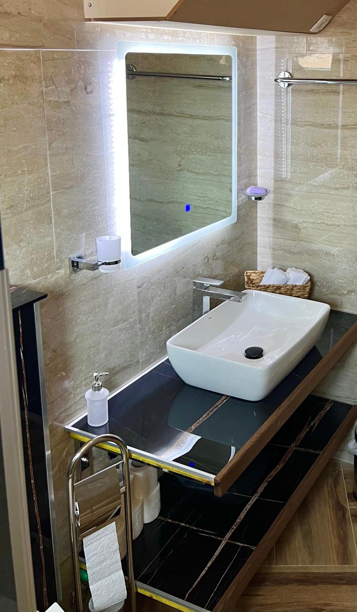 Apartman Scepanovic Niksic Ngoại thất bức ảnh